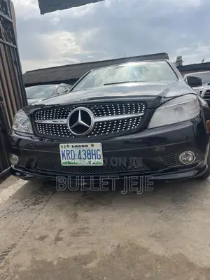Mercedes-Benz C300 Luxury Sedan AWD (3.0L 6cyl 7A) 2008 Black