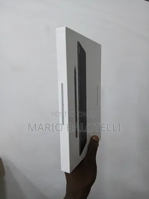 New Samsung Galaxy S10 128 GB