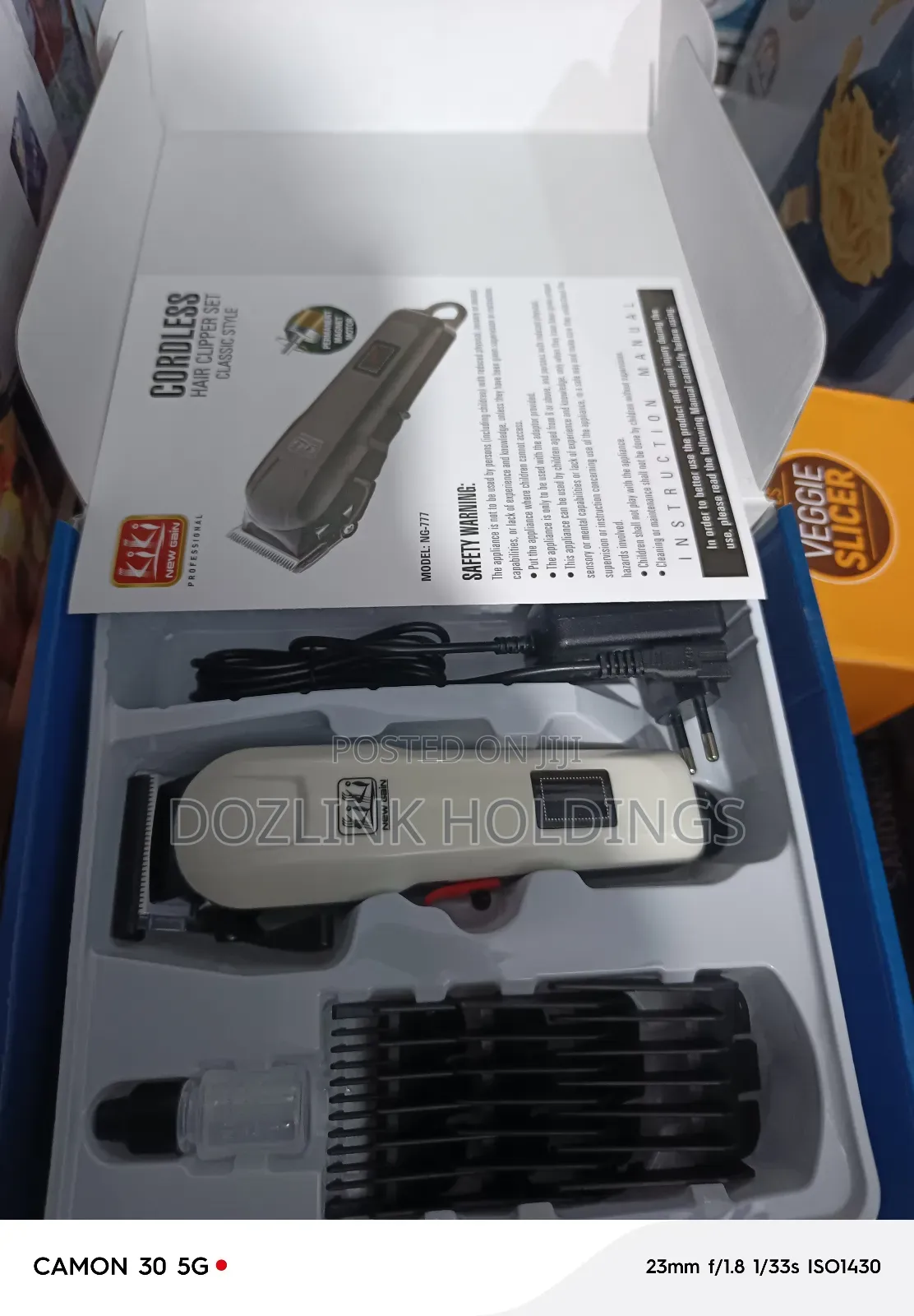 Rechargeable Clipper