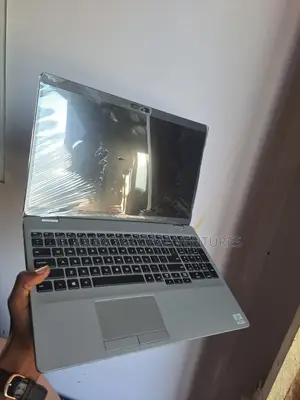 Laptop Dell Latitude 5510 16GB Intel Core i5 SSD 256GB