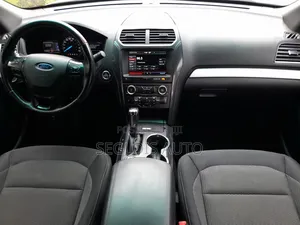 Ford Explorer 2016 White