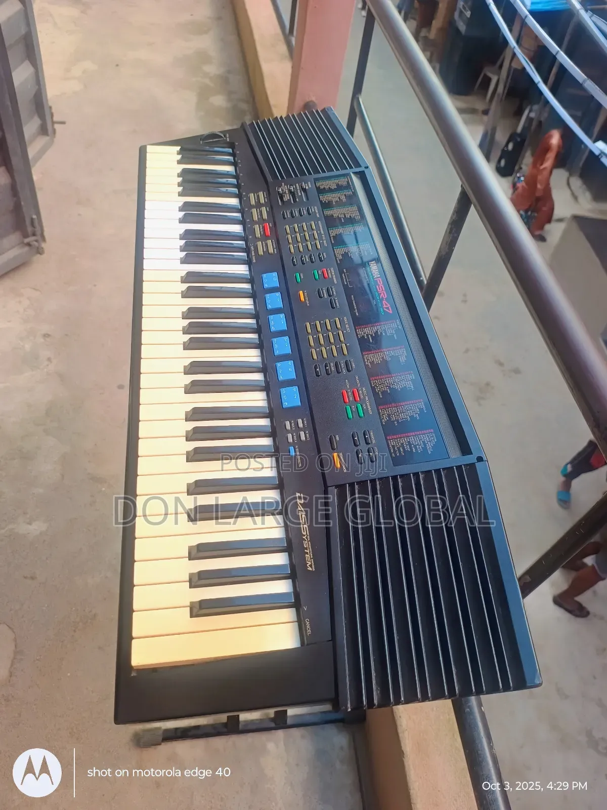 Yamaha PSR-47 Keyboard