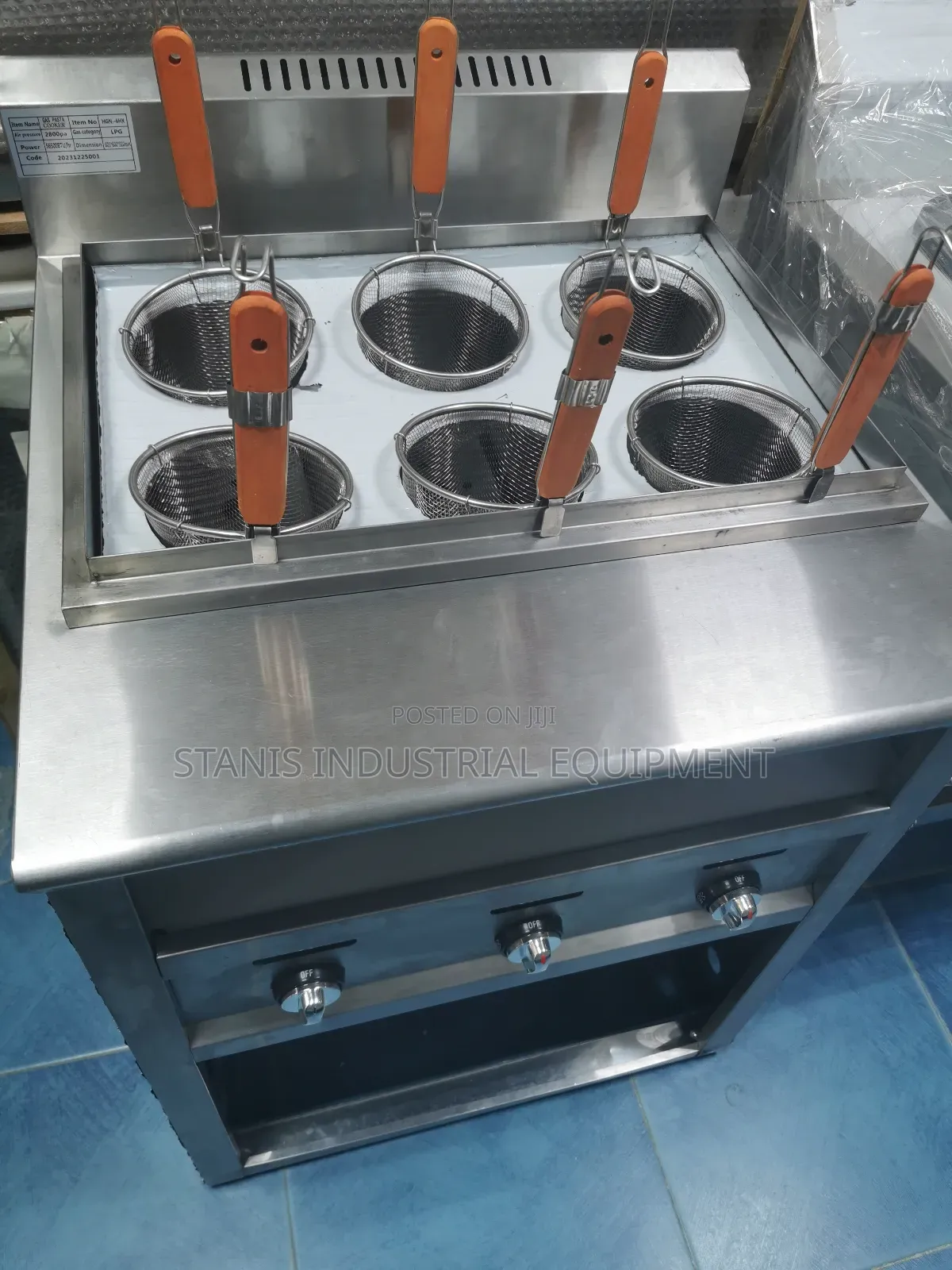 Standing Pasta Cooker