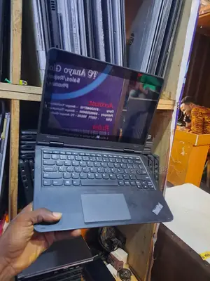 Laptop Lenovo Yoga 11e 4GB Intel Celeron SSD 128GB