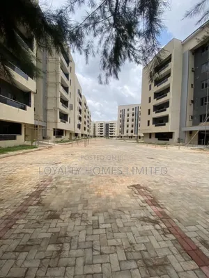 Furnished 4bdrm Mansion in Surulere for sale