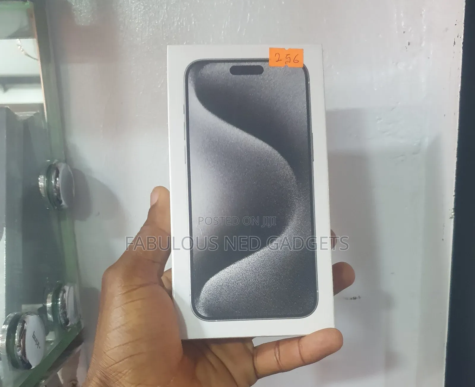 New Apple iPhone 15 Pro Max 256 GB Silver