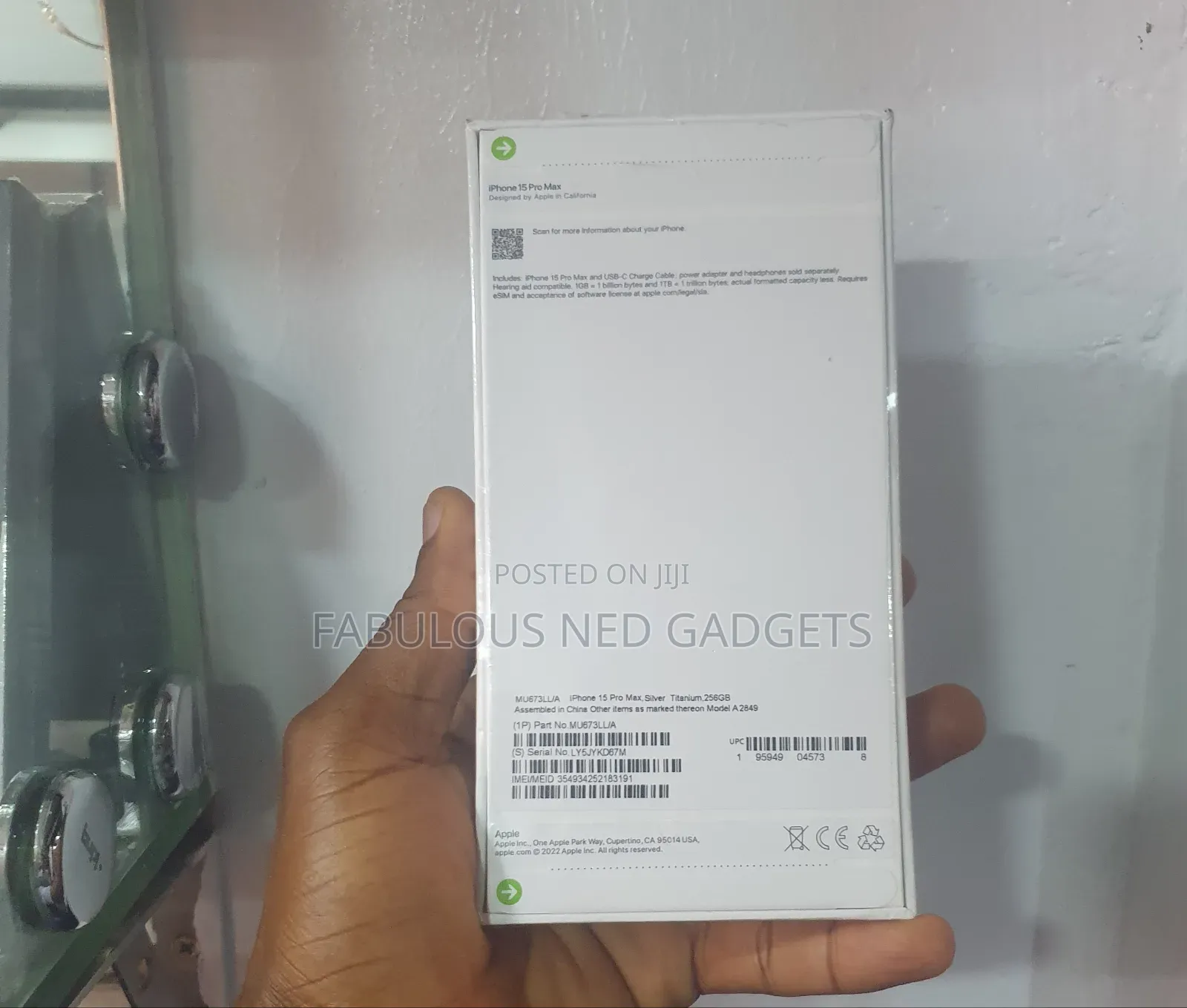 New Apple iPhone 15 Pro Max 256 GB Silver