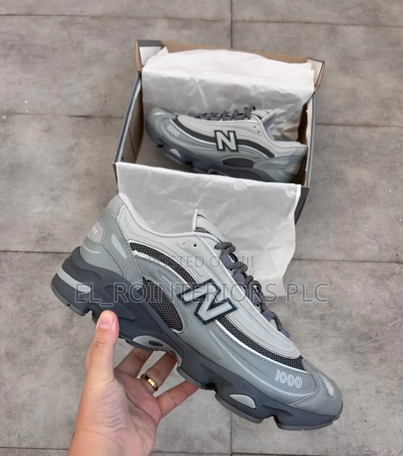 New Balance 1000