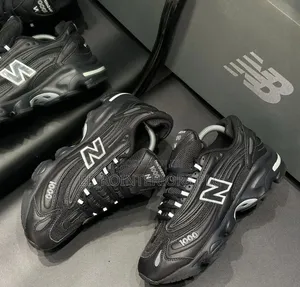 New Balance 1000