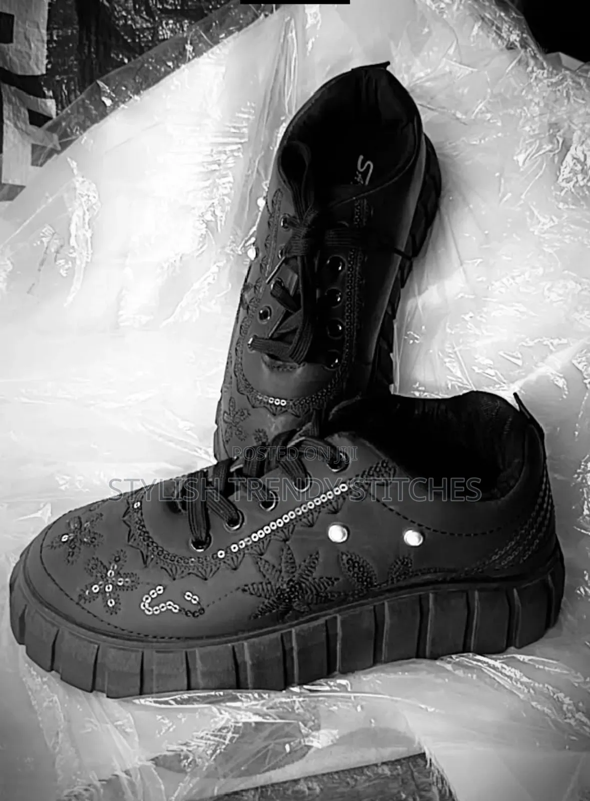 Unisex Shoes