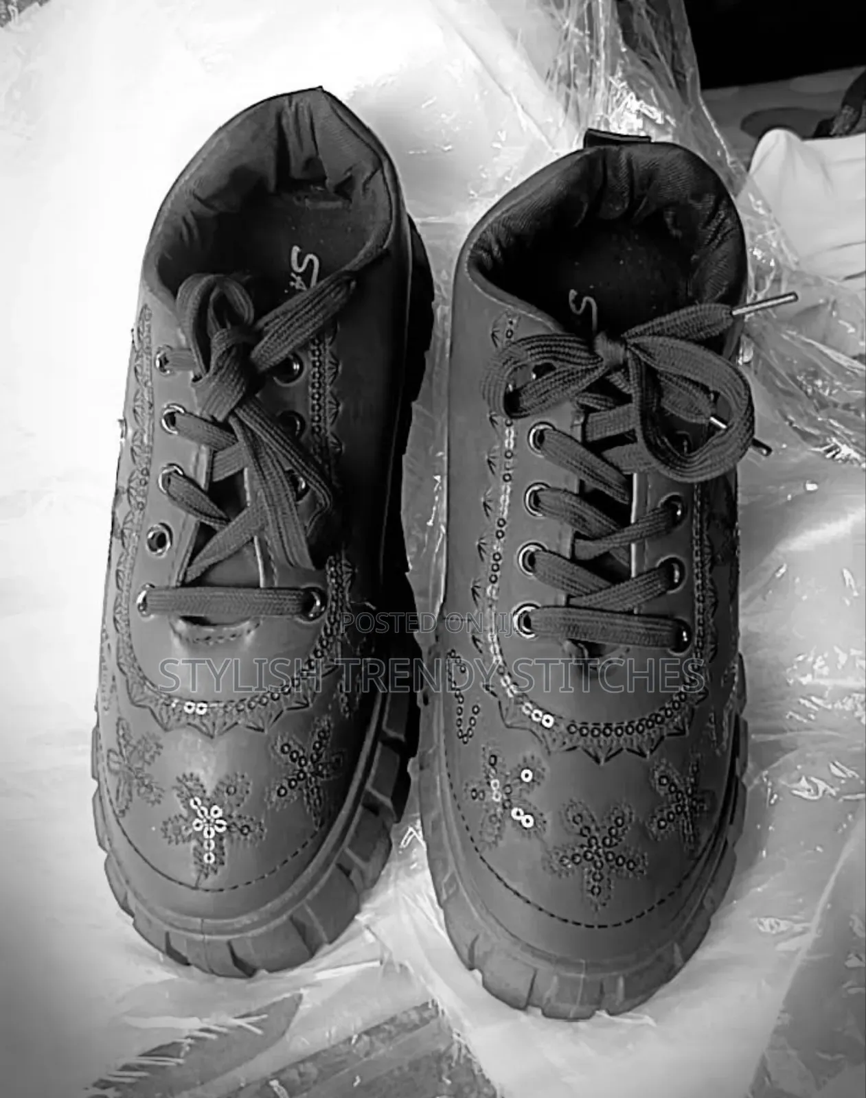 Unisex Shoes