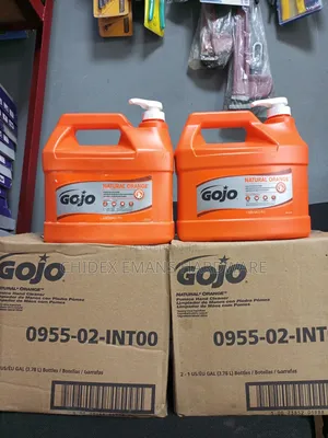 Gojo Natural Orange Pumice Hand Cleaner