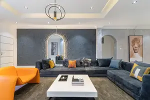 Luxurious 3bedroom Apartment