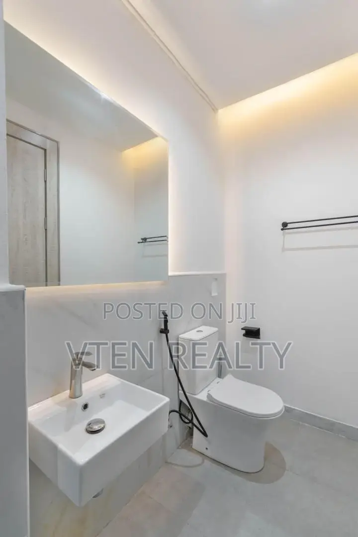Cute 2bedroom Maisonette Apartment