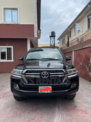 Toyota Land Cruiser 5.7 V8 2011 Black