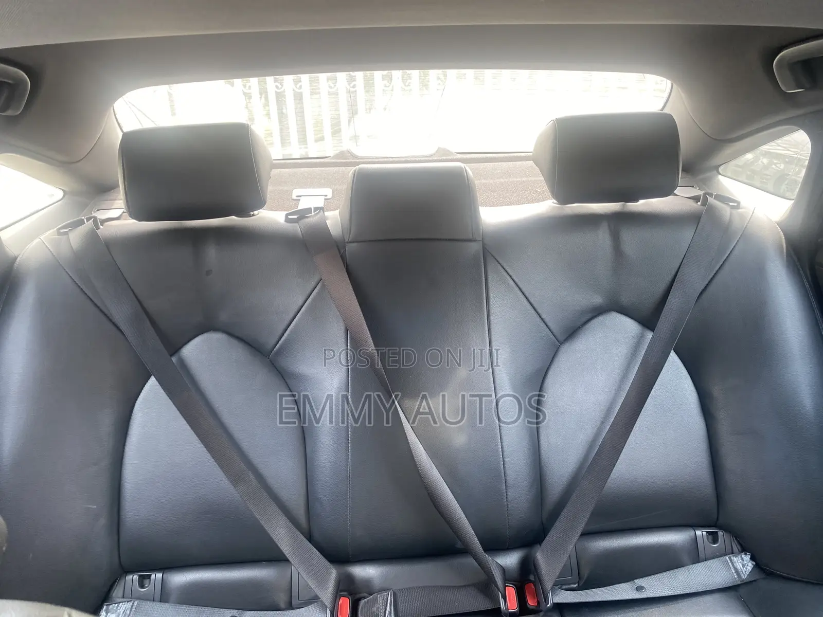 Toyota Avalon 2020 Black