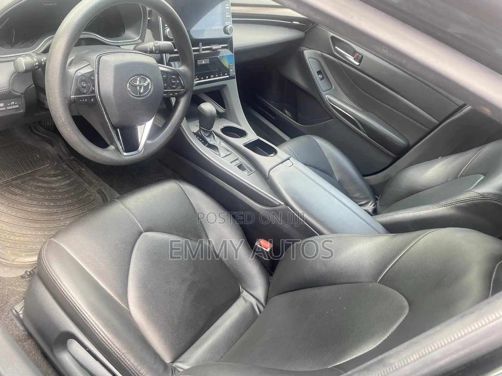 Toyota Avalon 2020 Black