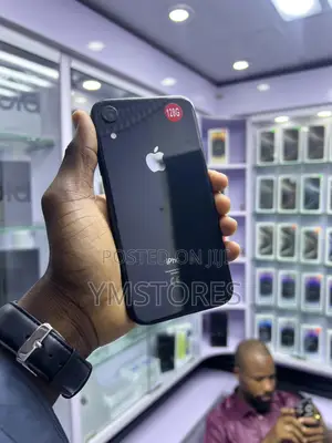 Apple XR 128 GB Black