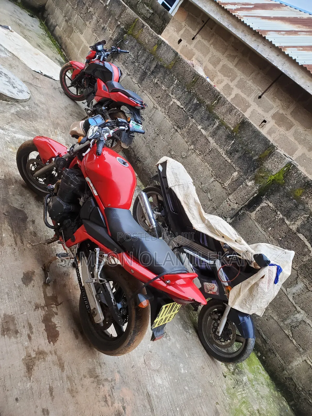 Suzuki Bandit 2006 Red