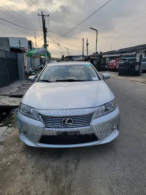 Lexus ES 350 FWD 2013 Silver