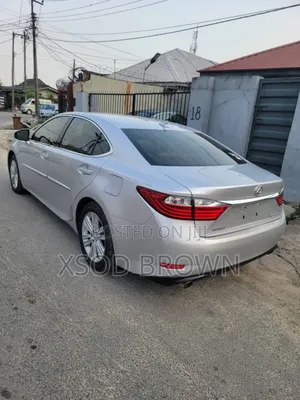Lexus ES 350 FWD 2013 Silver