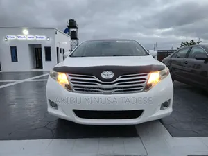 Toyota Venza V6 AWD 2010 White