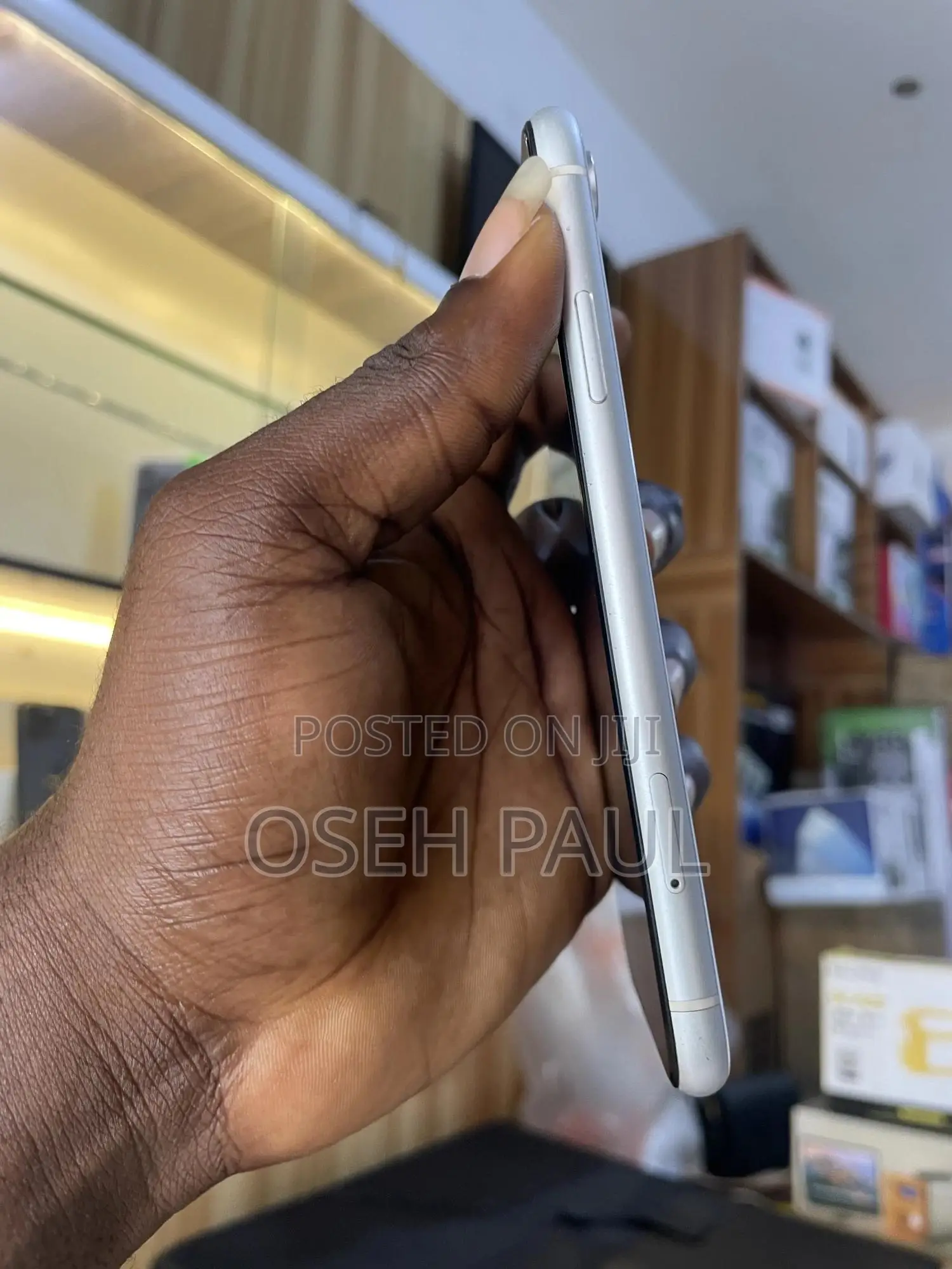 Apple iPhone XR 64 GB Silver