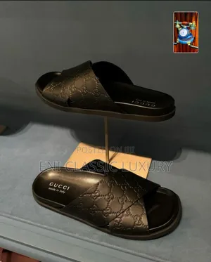 Pure Quality Luxury Men's Slippers Gucci Well Branded Package
