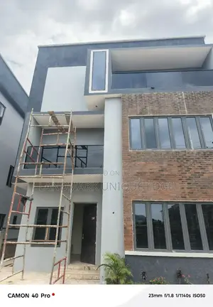 4bdrm Duplex in Jahi for sale