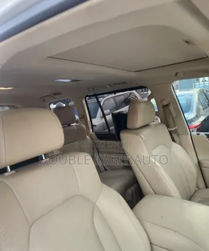 Lexus LX 570 (5 seats) AWD 2017 White