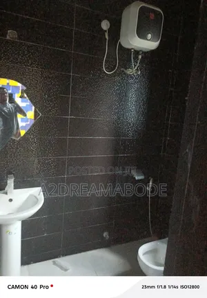 5bdrm Duplex in Opic, Isheri North for rent
