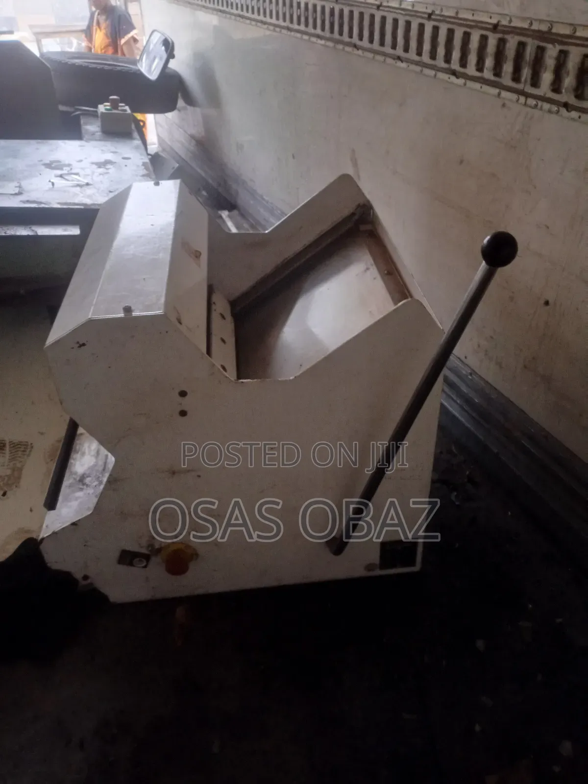 Bread Slicer