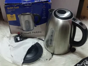 Fairly Used Quiet Boil Russell Hobbs Electric Kettle