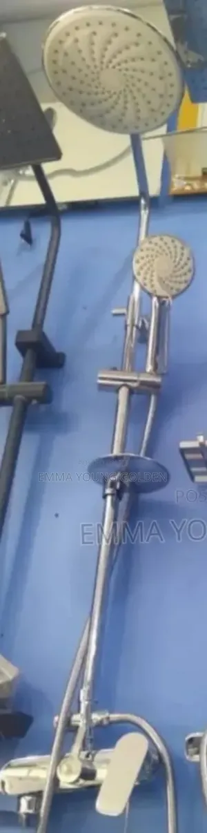 Mmaat Standing Shower
