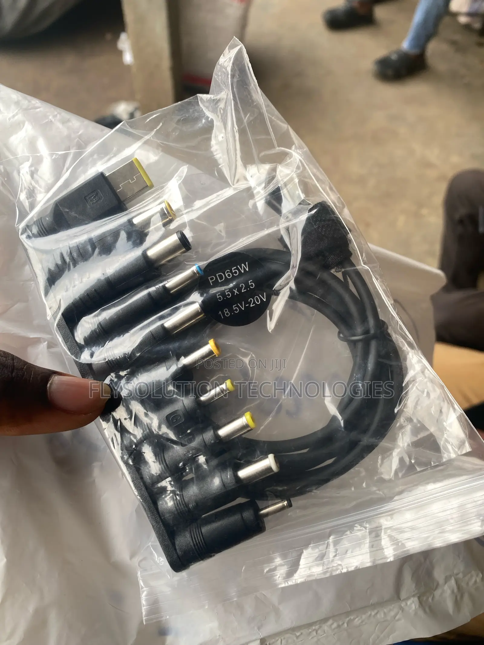 Laptop Power Plugs - 65 Watts - Usb-C Cable and Adaptor Set