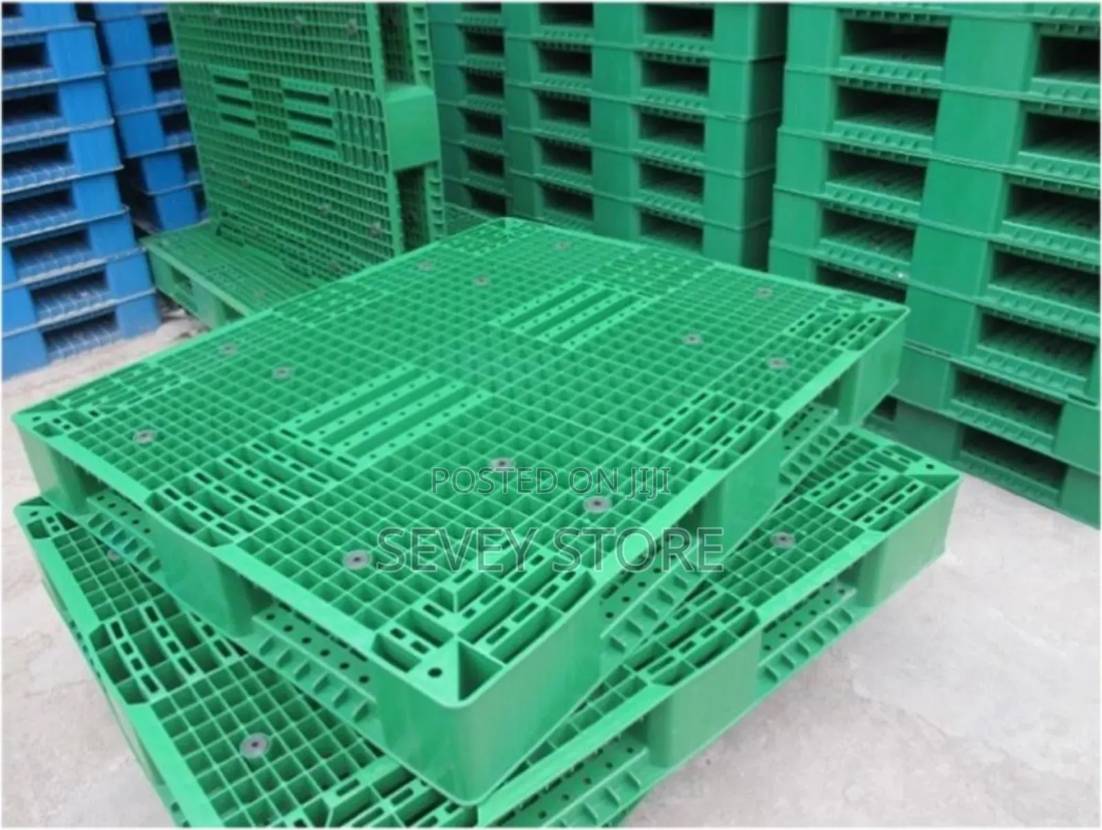 Green Plastic Rubber Pallets