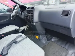 Toyota HiAce 2006