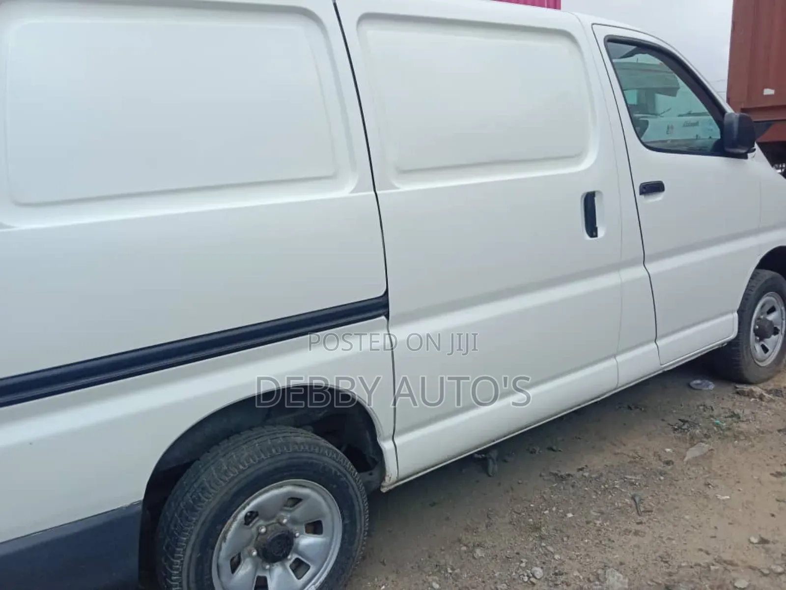 Toyota HiAce 2006