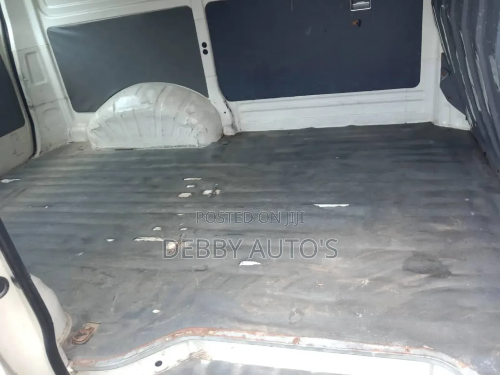 Toyota HiAce 2006