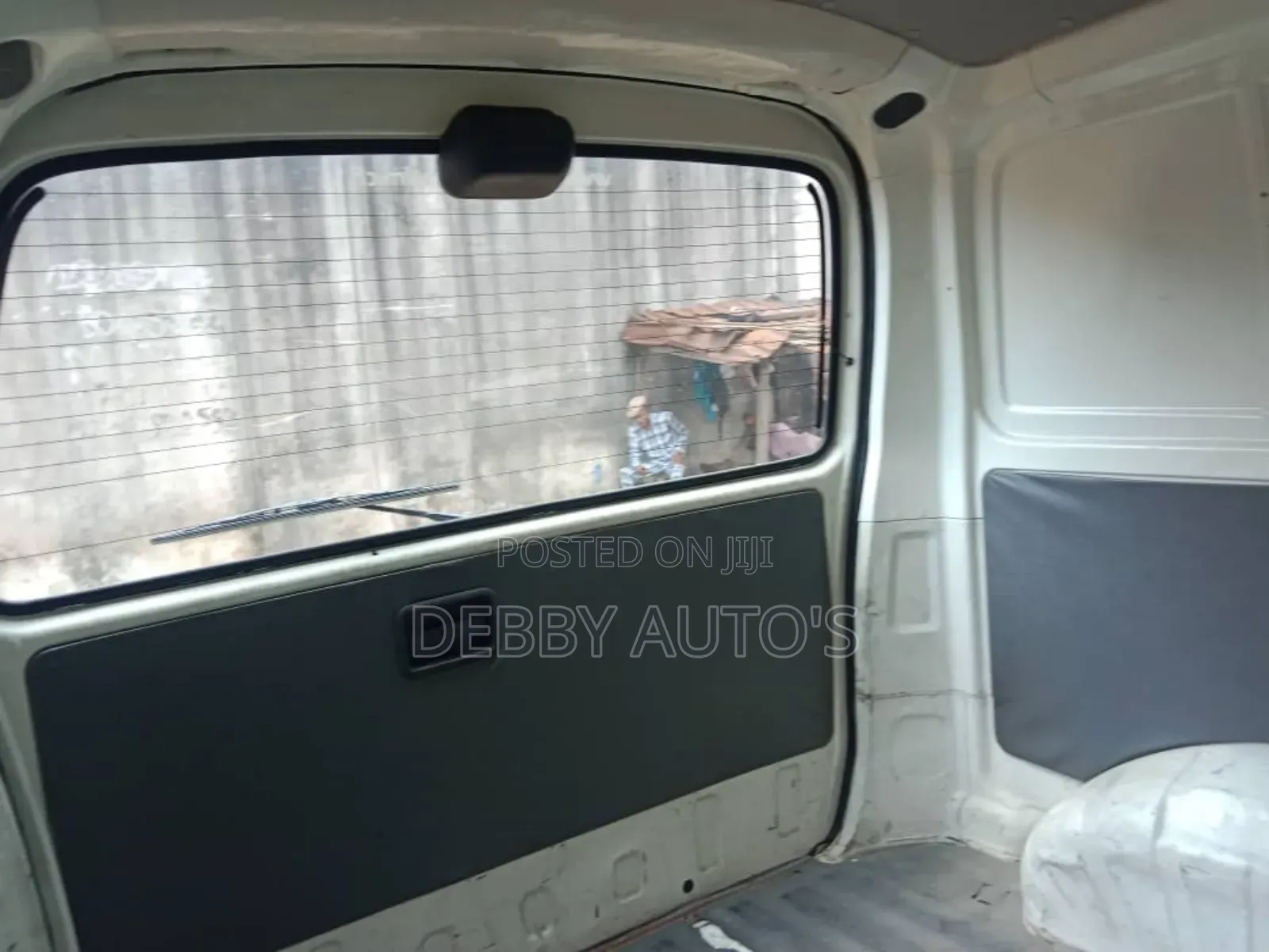 Toyota HiAce 2006