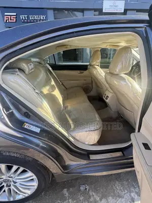 Lexus ES 350 FWD 2013 Gray