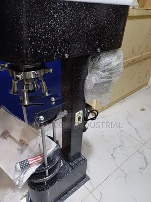 Bottle Capping Machine