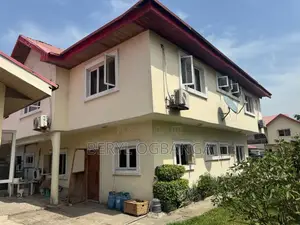 4bdrm Duplex in Lekki Phase 1 for rent
