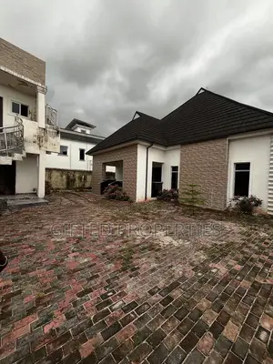 Furnished 4bdrm Bungalow in Emitary Avenue Off, Port-Harcourt for sale