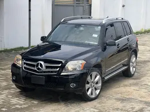 Mercedes-Benz GLK-Class 2010 Black