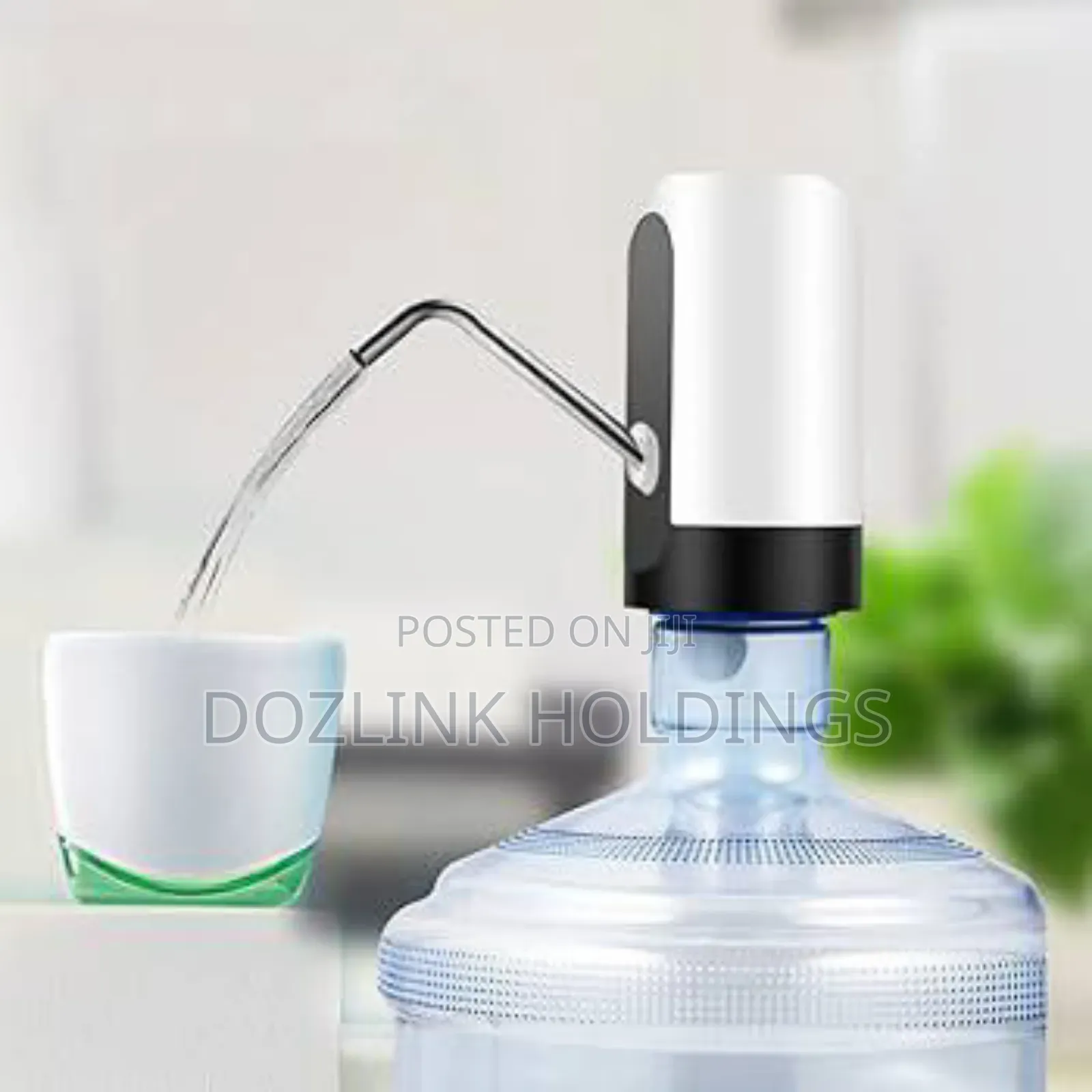Rechargable Automatic Water Dispenser