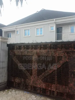 3bdrm Apartment in Unity Estate, Alimosho for sale