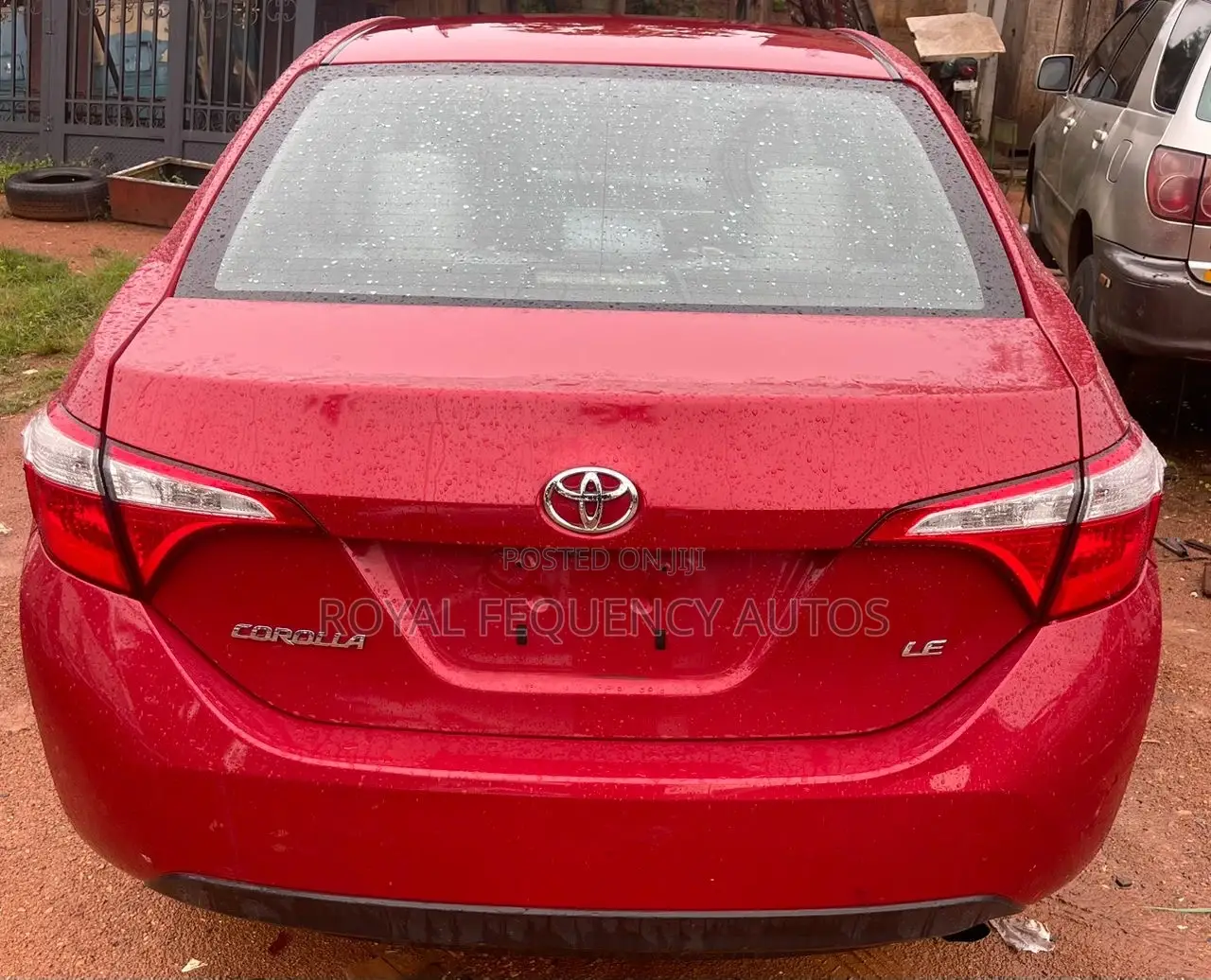 Toyota Corolla 2014 Red