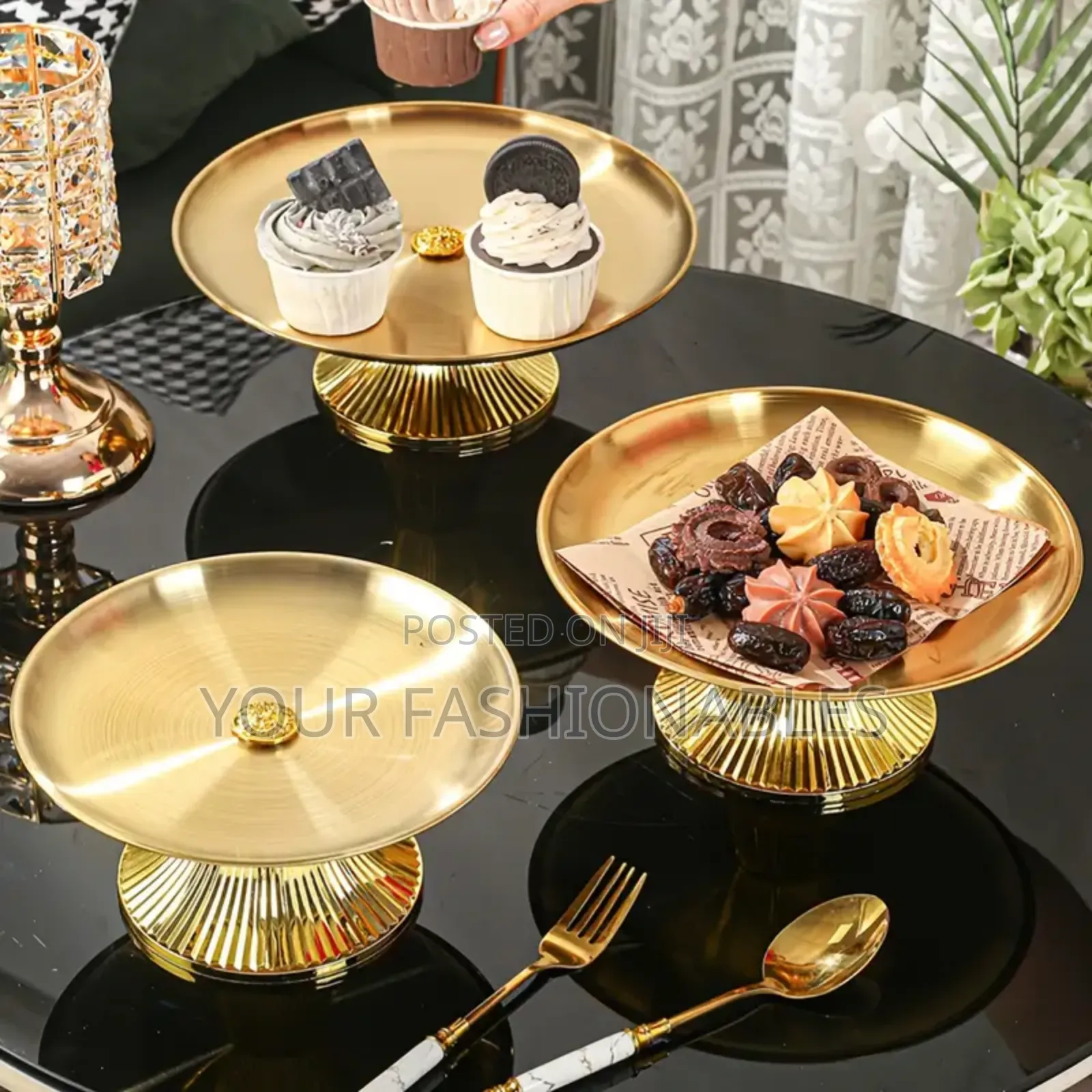 Gold Plate Cake and Food Display Stand