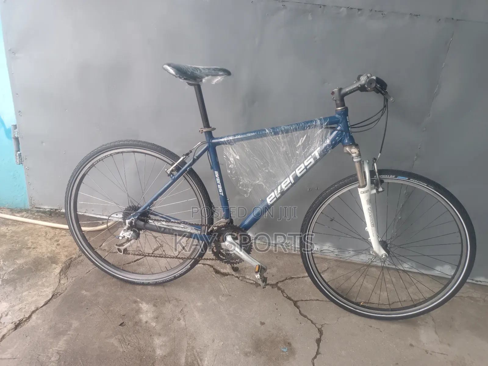 Everest Road Sport Bicycle